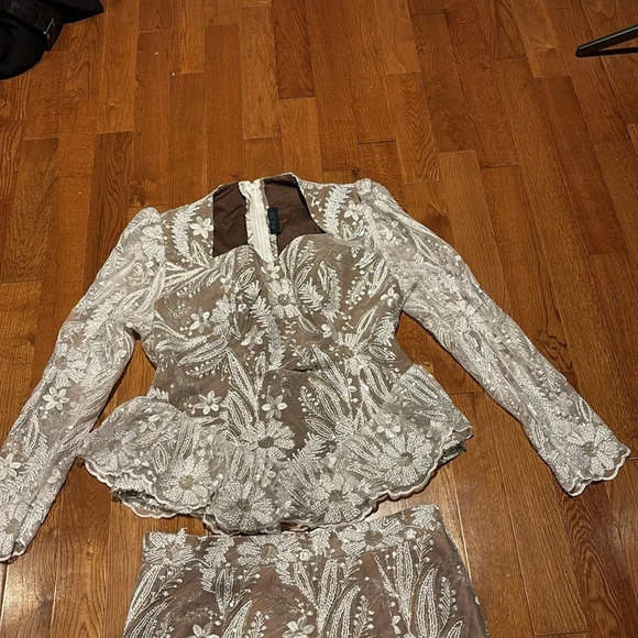 Vintage 80’s style Swiss Lace maxi skirt  and blouse Luxury set - Picture 5 of 17